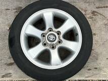 ハイエース等に 120 プラド 純正17インチ純正アルミ 17×7.5J+30 PCD139.7 6穴 タイヤ付 215/60R17 センターキャップ付 流用 売り切り_画像3