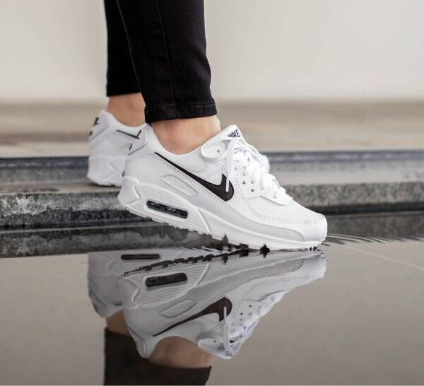 【新品】NIKE WMNS AIR MAX 90 