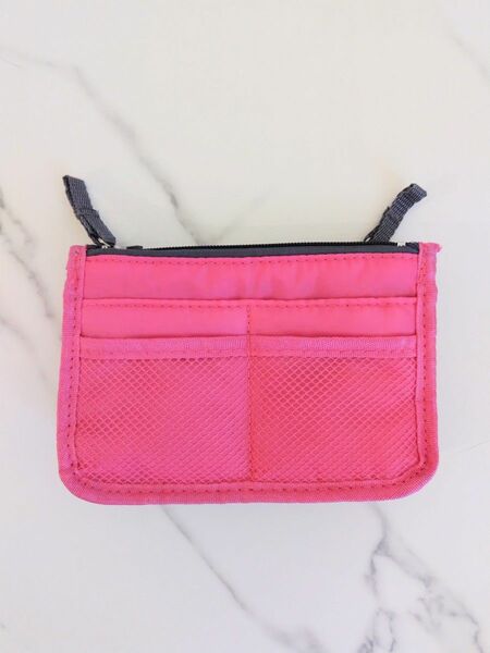 バッグインバッグ　ミニバッグ用　ピンク　ディープピンク　ホットピンク　チェリーピンク　多機能バッグ　ファスナーポケット