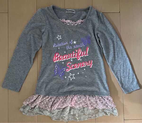 130センチ 長袖Tシャツ 女の子