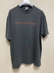 USA製 J.E.S. CALIFORNIA グレー半袖 Tシャツ L USA古着 Tシャツ プリントロゴ Tシャツ 'PARTY'S AT MY PLACE'