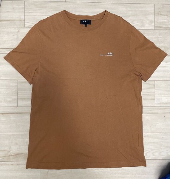 A.P.C クールネックTシャツ