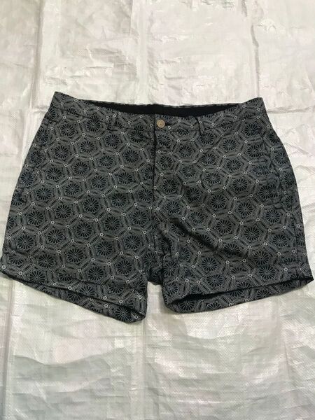 和柄 ショートパンツ メンズ 32インチ (81センチ)