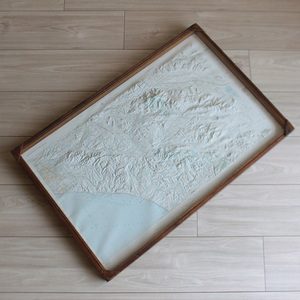  America made Vintage Santa Ana solid ground shape map wooden frame entering I040