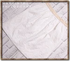 ☆ Mackintosh Philosophy Macintosh Философия вышивка юбка белая ☆