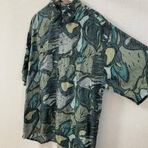 SPIDER CASUALWEAR ヴィンテージ　古着　シャツ　半袖　総柄　アート　pure silk メンズ　M_画像4