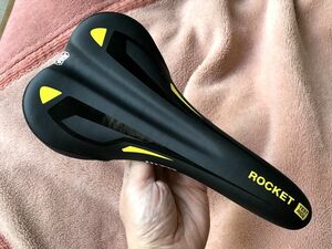 ★残り1点づつ 新品 WTB Rocket 黒黄 TEST RIDE Ver. 幅135㎜/150㎜ 即決 surly all-city サーリー グラベル シクロクロス