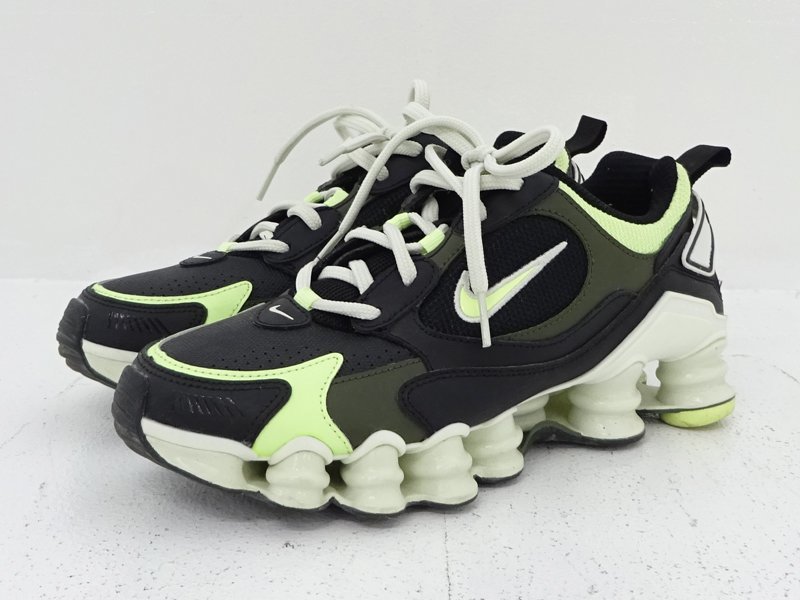 ヤフオク! -「nike shox」(スニーカー) (レディースシューズ)の落札