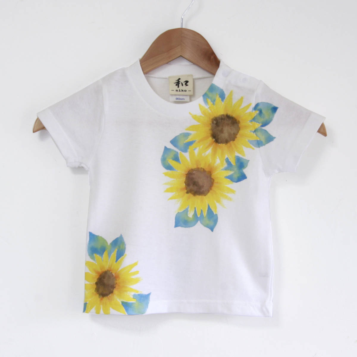 Children's clothing, kids' T-shirt, size 150, white, sunflower pattern T-shirt, handmade, hand-drawn T-shirt, floral pattern, summer, gift, tops, Short sleeve T-shirt, 150(145~154cm)