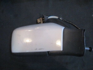 # Volvo V70 door mirror right used silver 8626851 0117375 40462 8B parts taking equipped XC70 Cross Country lens Wing mirror #