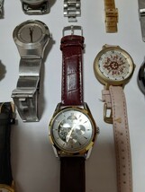 【ジャンク】腕時計25本　SEIKO CASIO CITIZEN GUESS ALBA ELGIN EPSON BENETTON　どジャンクです_画像6