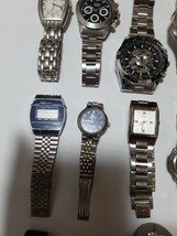 【ジャンク】腕時計25本　SEIKO CASIO CITIZEN GUESS ALBA ELGIN EPSON BENETTON　どジャンクです_画像4