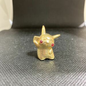 J10 ピカチュウ　メタルコレクション　ポケットモンスター ポケモン pokemon フィギュア　人形　鉄　合金