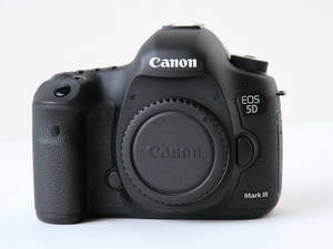 CANON EOS 5D Mark III ボディ　中古美品02