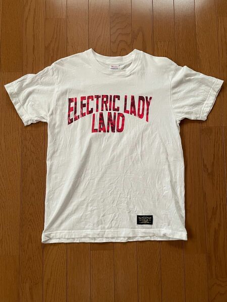 MAN WITH A MISSION ELECTRIC LADYLAND Tシャツ ホワイト×ミート