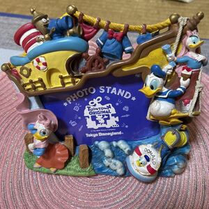 # Disney Land Donald photo stand ceramics made 