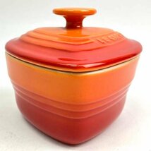 e)ルクルーゼ LE CREUSET ラムカン ダムール 蓋付 910031-00 オレンジ 洋食器 ※未使用/展示品 箱有り 箱ヤケ/汚れ有り_画像6