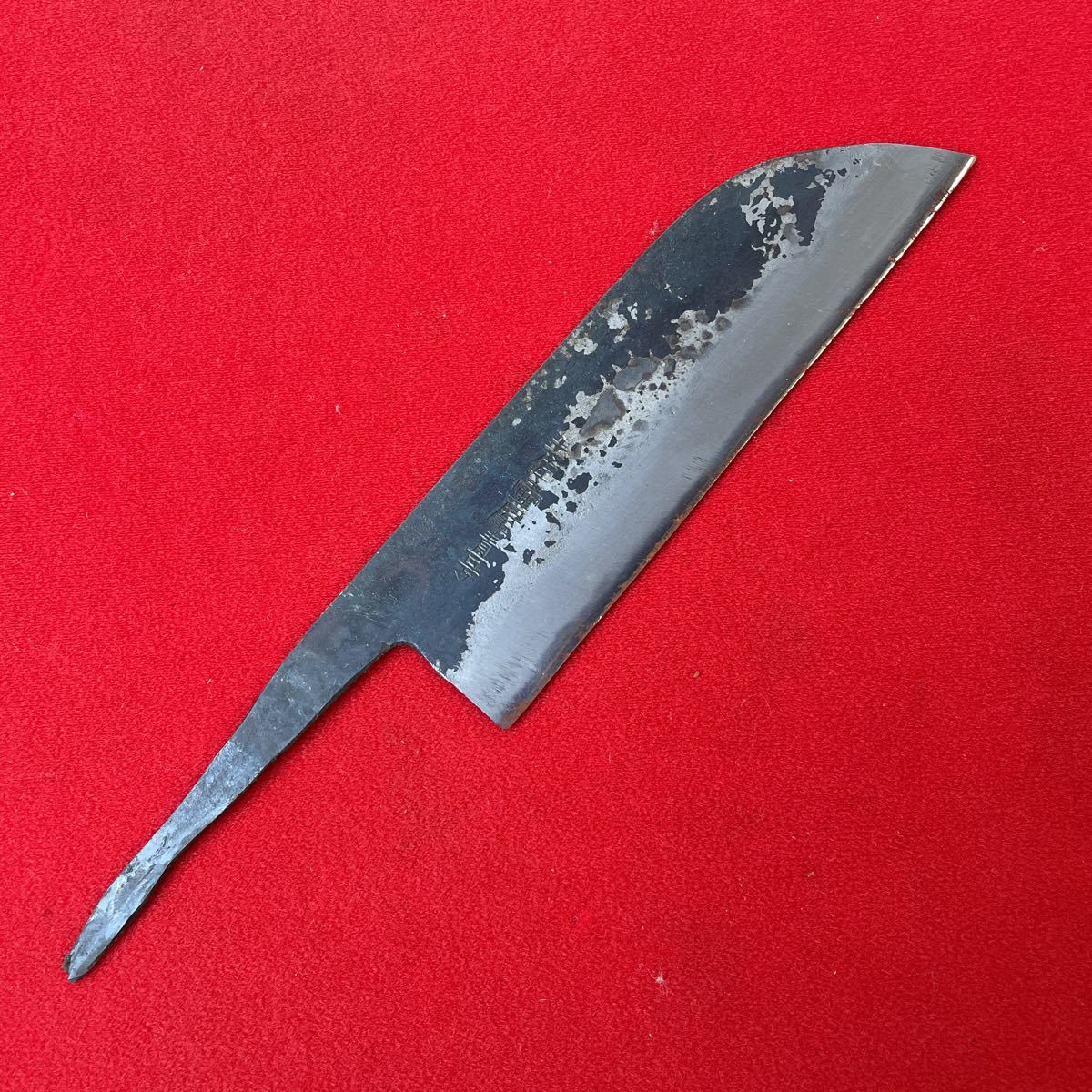 新品】豊国 土佐古式鍛造狩猟匠 ダマスカス31層 青紙2号 270DM黒槌柄
