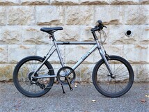 460ｍｍ tern CREST　GUNMETAL MINIVELO　ターン　クレスト　ガンメタル　ミニベロ　　新車　20インチ_画像1