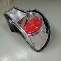 【新品・未使用】トヨタ　ハチロク　純正前期テールランプ　左側　KOITO 220-60084 86　SUBARU　BRZ_画像3