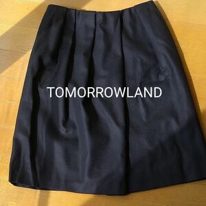 TOMORROWLAND♪　膝丈スカート　紺色　サイズ32