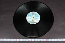 YF4423 LPレコード 帯付 Suzi Quatro(スージー・クアトロ)「Quatro(陶酔のアイドル)」LP（12インチ）EMI(EMS-80045)Rock_画像3