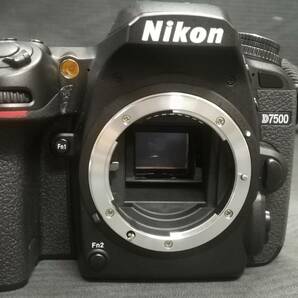 【美品♪】Nikon/ニコン D7500 ボディ 2088万画素 一眼レフ カメラ/動作品の画像3