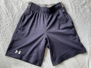  Under Armor * shorts *140/YMD* navy blue * white Mark embroidery * mesh * reverse side attaching *UNDER ARMOUR