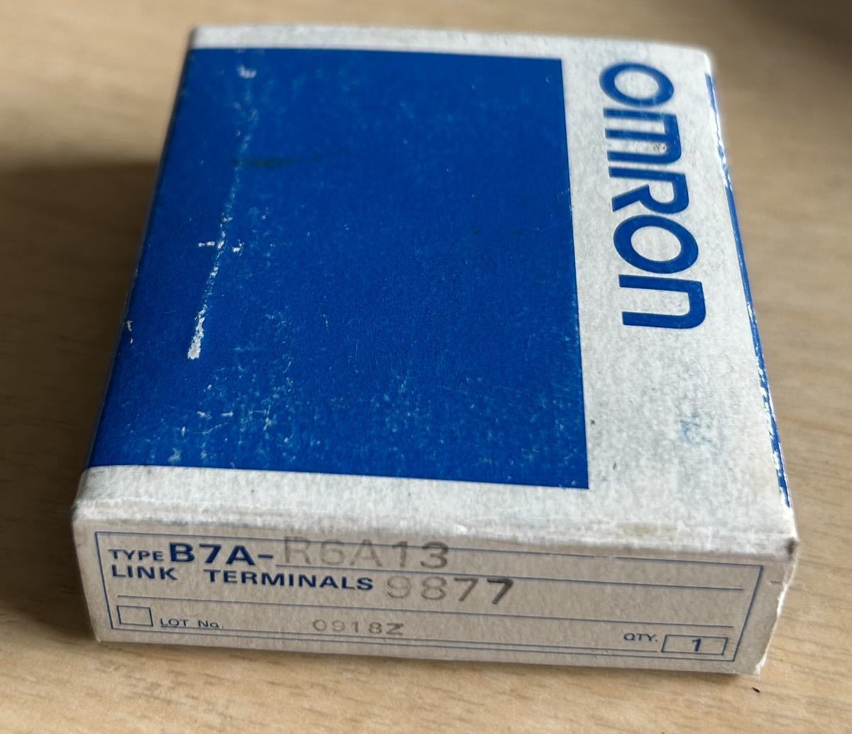 未使用品 OMRON B7A-R6A13