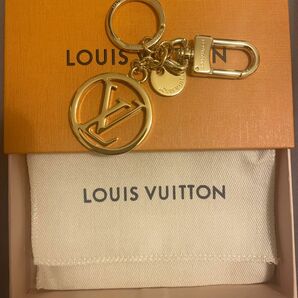 LOUIS VUITTON キーリング ルイヴィトン バッグチャーム