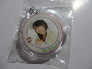 Akb48 Cafe &amp; Shop Benewree Minico Star Key Holder Yui Yokoyama