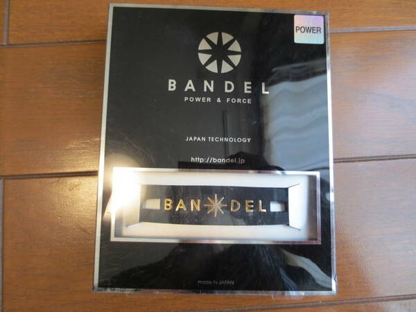 バンデル BANDEL メタルブレスレット ブラック×ゴールド S