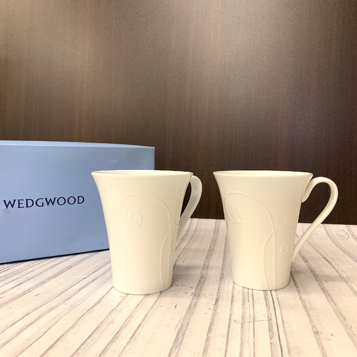 s001 D3 未使用保管品 WEDGWOOD ウェッジウッド ペアマグカップ