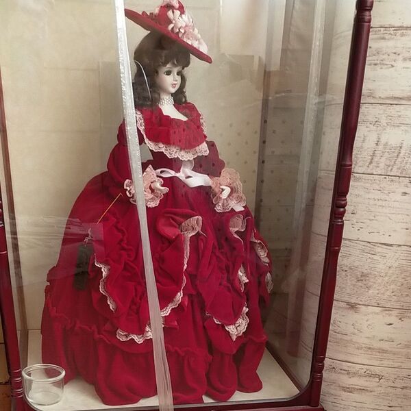 フランス人形 昭和レトロ 赤ドレス