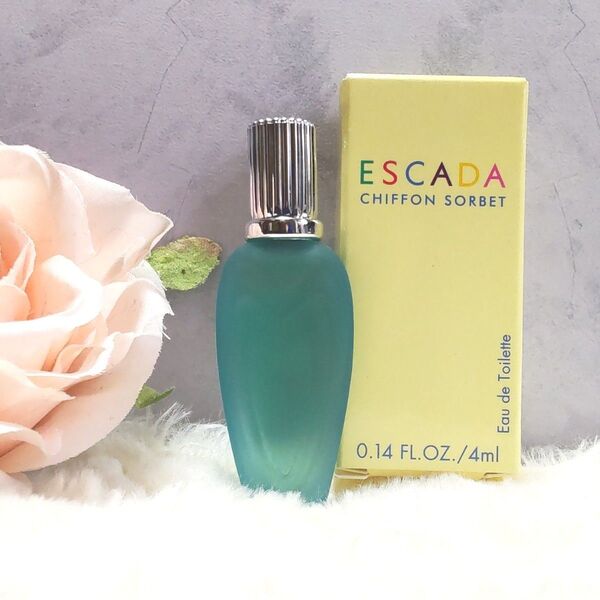 エスカーダ シフォンソルベ ミニボトル 4ml ESCADA CHIFFON SORBET 希少 ミニ香水