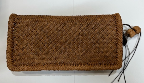 【送料無料】山葡萄(山ぶどう)財布 最高級天然素材 本革張り アレンジ編み 極細1.8mm幅 長財布