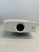 SONY ソニー　CINEZA シネザ　VPL-HS2 VIDEO PROJECTOR ビデオプロジェクター　本体のみ　中古 通電確認済み 動作未確認 ジャンク_画像2