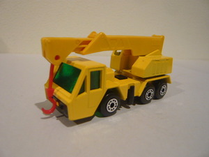 NO.40　CRANE　TRUCK（クレーントラック）