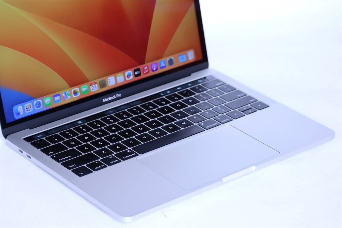 即配】バッテリー良好!最新OS搭載!薄型ハイスペックノートPC