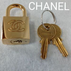 シャネル CHANEL カデナ