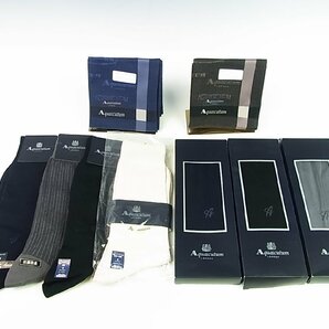 ◆未使用◆シール付◆Aquascutum/アクアスキュータム◆メンズソックス 7足+ハンカチ 2枚 計9点セット◆靴下：ネイビー/ブラック/グレー◆の画像1