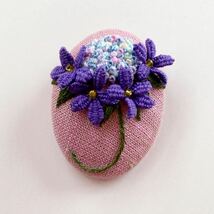 立体刺繍くるみボタン　ブローチ　紫陽花_画像1