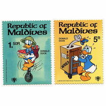 ディズニー　ミッキー　ミニー　ドナルド　グーフィー　プルート　チップ＆デール　切手9枚セット　発行国Maldives　1979年発行　新品_画像6