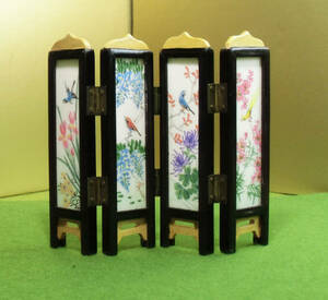 中国彩色ガラス絵両面屏風　「花鳥」と「山水画」高さ10.5cm