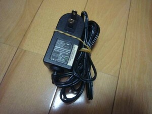 [即決]ELECOM ACアダプタ 5V2.6A SYS1298-1305-W2 U2H/USH2.