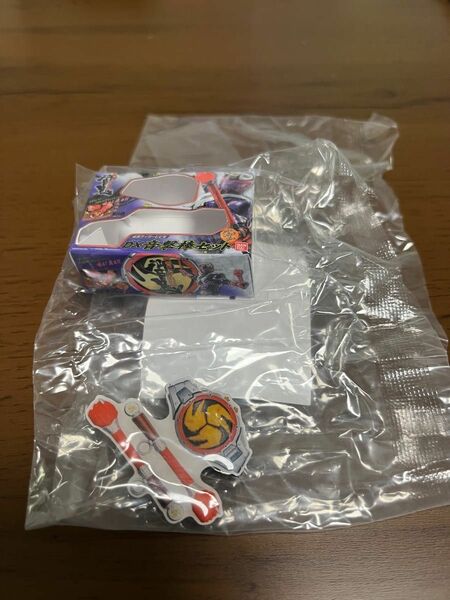 BANDAI仮面ライダー50th変身ベルトピンズコレクション04・音撃棒セット