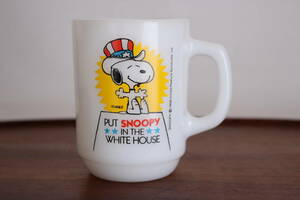  бесплатная доставка нестандартный * Fire King Snoopy President NO.3 кружка FIRE KING Vintage кружка молоко стакан нестандартный 