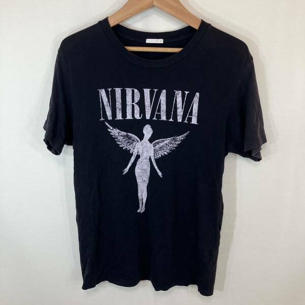 gu ジーユー　nirvana ニルヴァーナ　バンド　tシャツ　コラボ