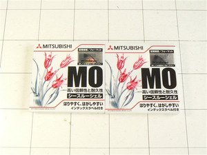  Mitsubishi chemistry media MO disk 230MB 2 sheets free shipping 