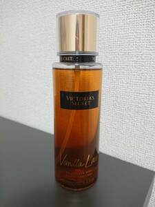 【美品】ヴィクトリアシークレット バニラレイス バニラレース ボディミスト フレグランスミスト 250ml 香水 VANILLA LACE